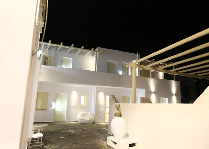 Oda ve Kahvaltı The White 4*