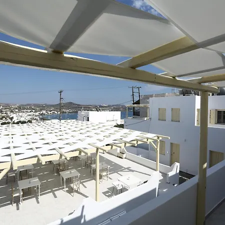 Bed and Breakfast The White Αδάμας