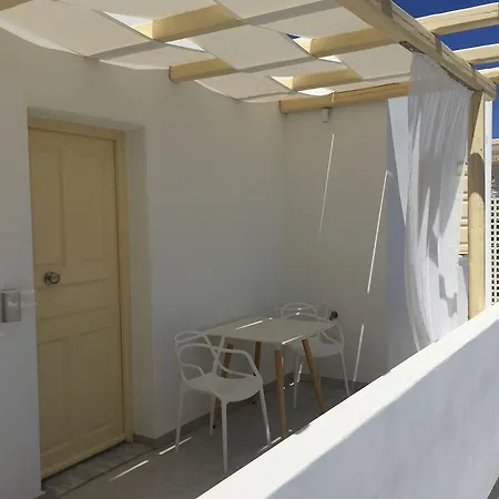 Bed & Breakfast The White 4*