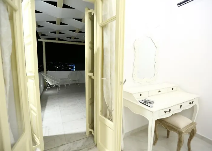 ベッド・アンド・ブレックファスト The White 4*